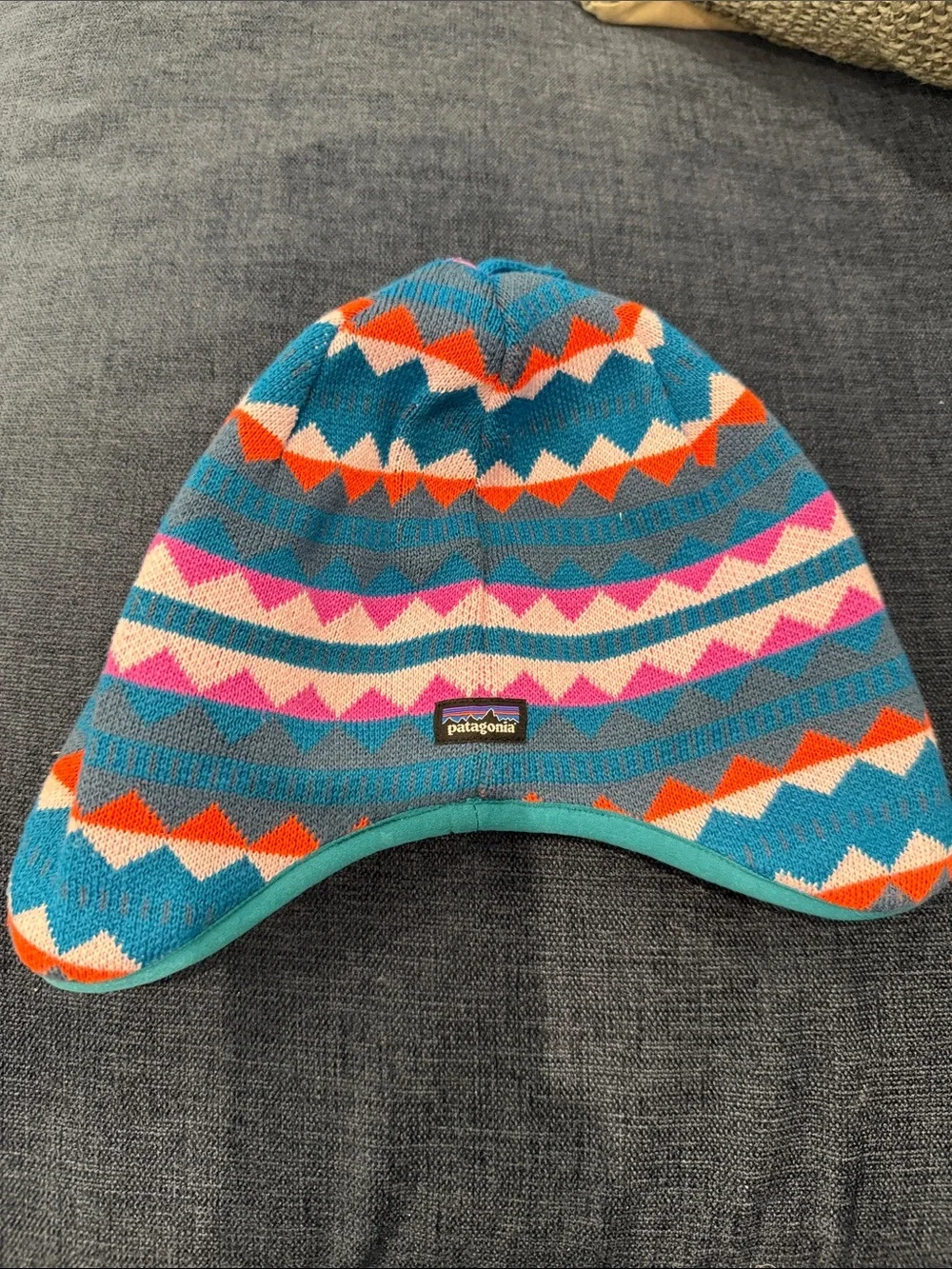 Patagonia 5T Kids Teal Blue Knit Beanie with Orange & Pink Pattern